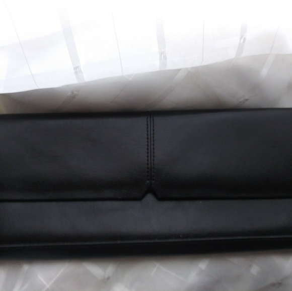 Black Alfani Long Clutch - Picture 4 of 7